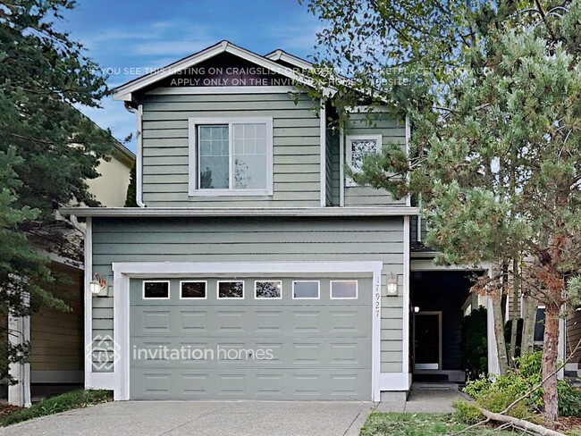 property at 17927 73rd Ave E