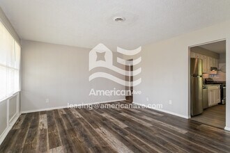 8433 Engler Ave in St. Louis, MO - Foto de edificio - Building Photo