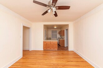 739 Hinman Ave in Evanston, IL - Building Photo - Building Photo
