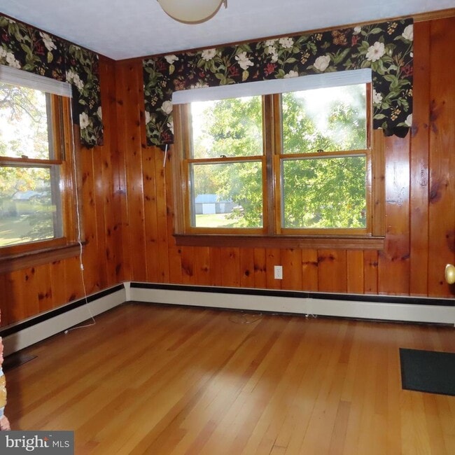 14109 Buchanan Trail W in Mercersburg, PA - Building Photo - Building Photo