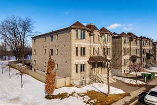7569 André-Arnoux St in Montréal, QC - Building Photo