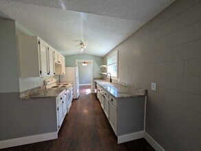 2236 SW Ladow Ave in Pendleton, OR - Building Photo - Building Photo