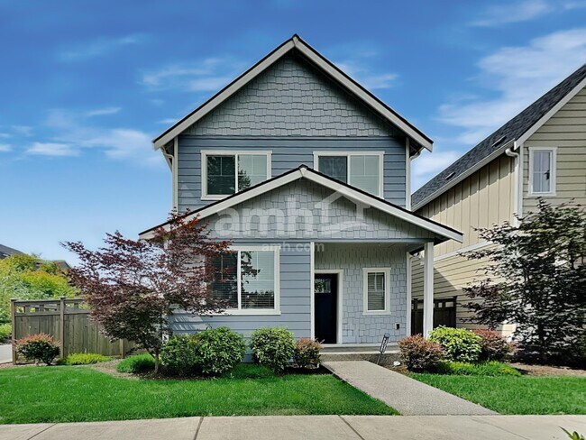 property at 33013 Lookout Ln