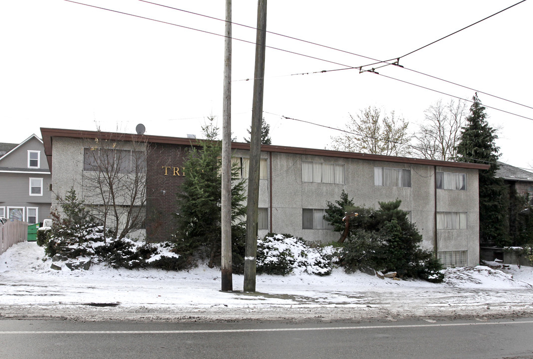 Triad Apartments in Seattle, WA - Foto de edificio