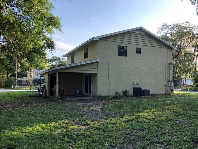 221 S Cypress Way in Casselberry, FL - Building Photo - Building Photo