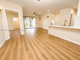 2548 Centergate Dr in Miramar, FL - Building Photo
