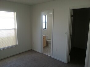 356 Montgomery Ct in Kissimmee, FL - Building Photo - Building Photo