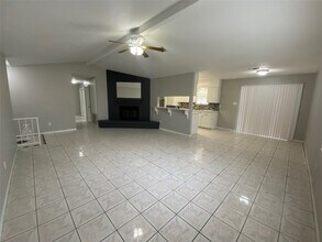 12730 Labelle Ln in Houston, TX - Building Photo - Building Photo