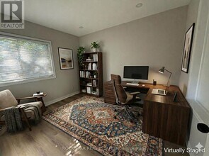 203 Fairleigh Ave S in Hamilton, ON - Building Photo - Building Photo