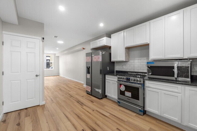 property at 3326 Noble St