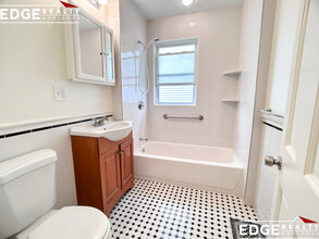 168 Highland Ave in Somerville, MA - Building Photo - Building Photo