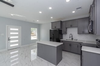 6513 Avenue B in Houston, TX - Building Photo - Building Photo