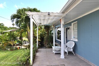 3681 Rio Vista Way in Melbourne, FL - Building Photo - Building Photo
