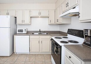 386 Moccasin Trl, Unit 386 in Billings, MT - Foto de edificio - Building Photo