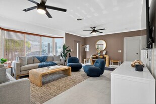 5760 NE 18th Ave in Fort Lauderdale, FL - Building Photo