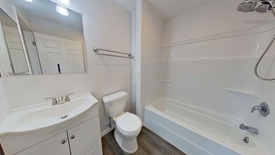 1821 Detters Mill Rd in Dover, PA - Building Photo - Building Photo