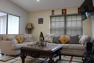 5436 Laurel Oak St in Delray Beach, FL - Building Photo - Building Photo