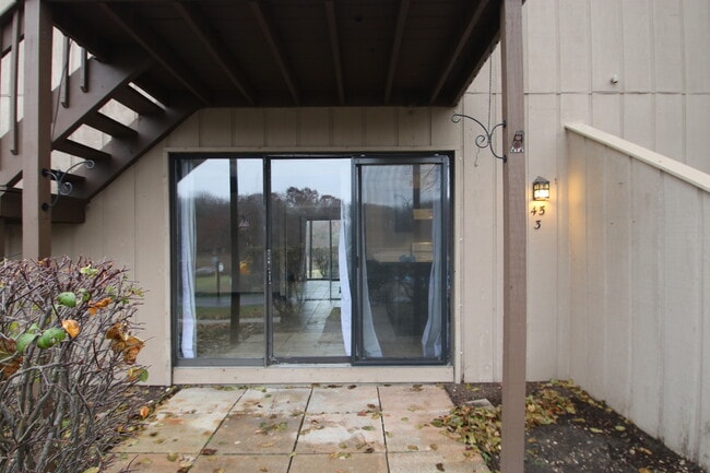 45 Nassau Colony in Fox Lake, IL - Building Photo - Building Photo