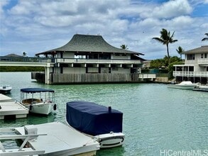 369 Opihikao Pl in Honolulu, HI - Foto de edificio - Building Photo