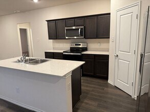 3213 Perman Dr in Mesquite, TX - Building Photo - Building Photo