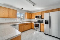 12409 W Sweetwater Ave photo'