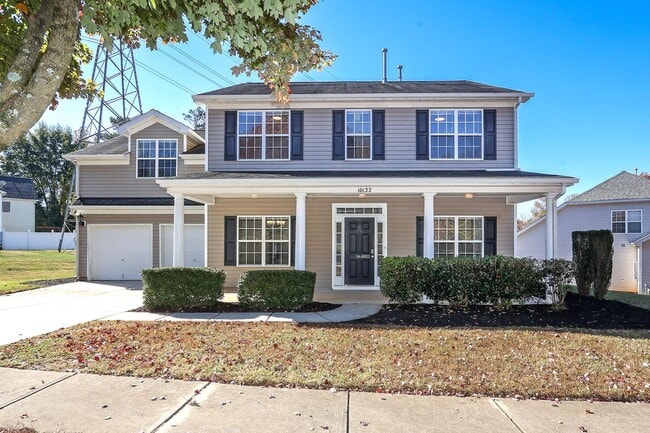 10122 Victoria Blake Dr in Cornelius, NC - Building Photo - Building Photo