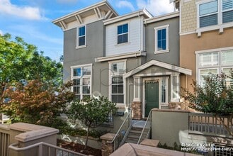 18404 Emerald Ln in Morgan Hill, CA - Building Photo - Building Photo