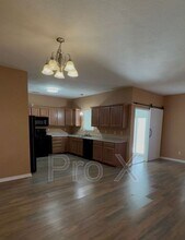 1604 Prier Ln in Webb City, MO - Building Photo - Building Photo