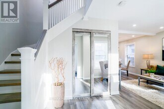 4 Freeman St in Toronto, ON - Building Photo - Building Photo