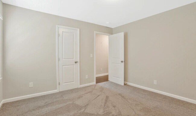 2939 N 39th Ave in Phoenix, AZ - Building Photo - Building Photo