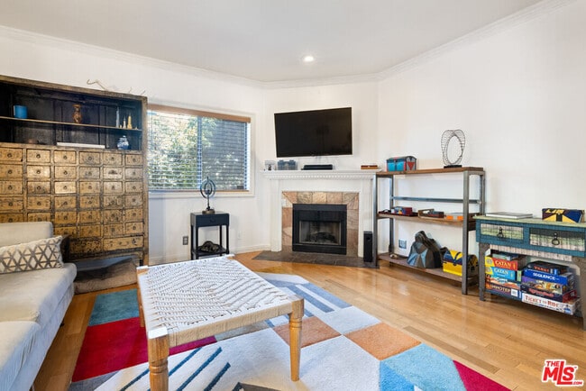 property at 14256 Victory Blvd