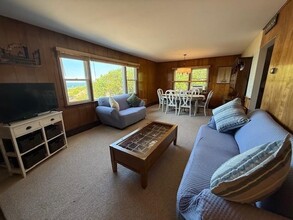 112 Asharoken Ave in Northport, NY - Building Photo - Building Photo
