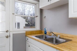 312 Phillips Dr SE in Marietta, GA - Building Photo - Building Photo