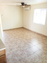 196 N Santa Rita Ave, Unit 196 in Tucson, AZ - Building Photo - Building Photo