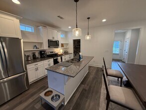 1270 Woodland Circle in Opelika, AL - Building Photo - Building Photo