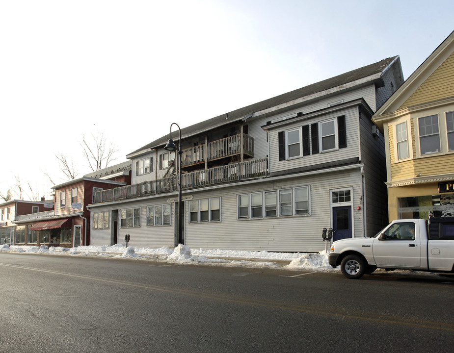 85 Commonwealth Ave in Concord, MA - Building Photo