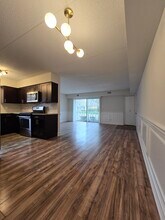 10702 S Depot St, Unit 106C in Worth, IL - Foto de edificio - Building Photo