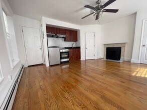 36 Joy St, Unit 3 in Boston, MA - Building Photo - Building Photo