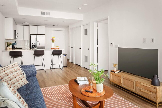 100 W Catalina Dr-Unit -ID1014678P in Phoenix, AZ - Building Photo - Building Photo