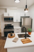 12806-12113 113 Ave NW in Edmonton, AB - Building Photo