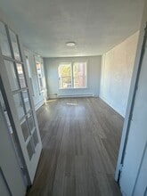 321 2nd St in Pitcairn, PA - Building Photo - Building Photo