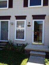 41320 Northwind Dr in Canton Township, MI - Building Photo - Building Photo