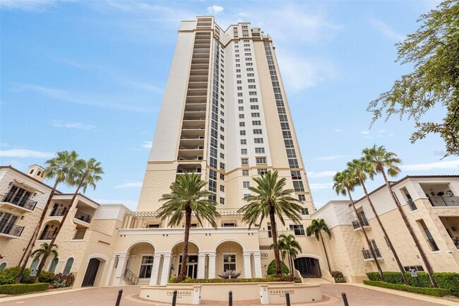property at 300 Beach Dr NE