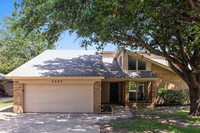 property at 5303 Oak Springs Dr