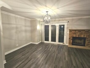 413 Stevens Ct in Grayslake, IL - Building Photo - Building Photo
