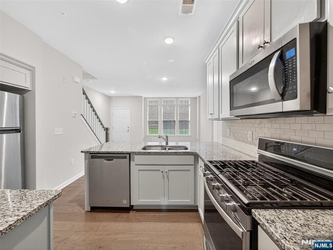 property at 69 Arnold Dr