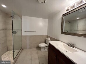 233 S 6th St in Philadelphia, PA - Building Photo - Building Photo