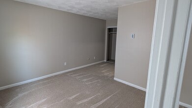 38 Central St, Unit 1 in Ipswich, MA - Building Photo - Building Photo