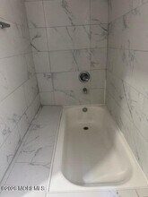 525 Franklin St in Elizabeth, NJ - Building Photo - Building Photo