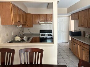 2299 Liberty Ct in Schaumburg, IL - Building Photo - Building Photo
